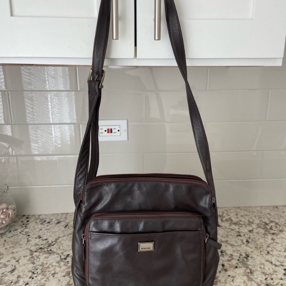 Vintage Perlina New York Leather Crossbody
Messenger Travel Bag Dark Brown - Picture 6 of 11